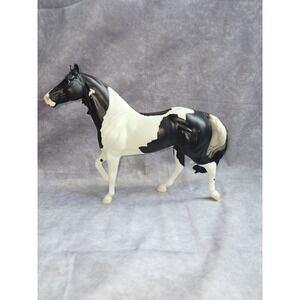 Breyer BreyerFest Horse #711106 Tommie Turvey's Joker Pinto Smart Chic Olena